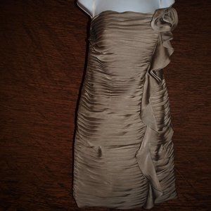 Short Sleeveless DRESS Army Green SIZE 10 BY BARI JAY USED FOR PHOTO SHOOT